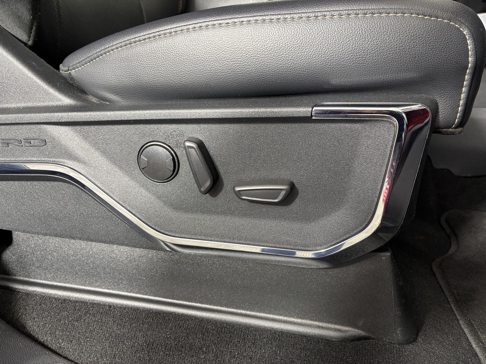 Car Image 22